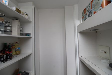 Apartamento para alugar com 146m², 2 quartos e 2 vagasDespensa