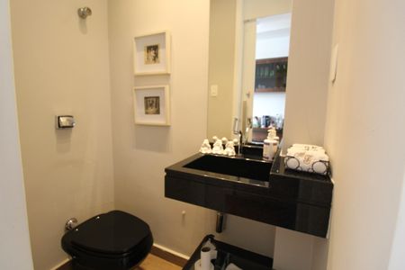 Apartamento para alugar com 146m², 2 quartos e 2 vagasLavabo