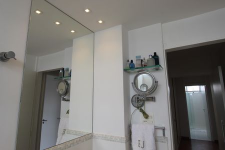 Apartamento para alugar com 146m², 2 quartos e 2 vagasBanheiro 2