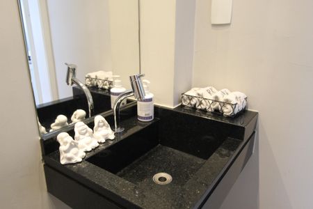 Lavabo de apartamento para alugar com 2 quartos, 146m² em Santa Cecilia, São Paulo