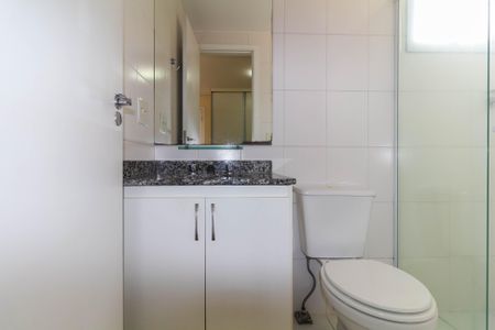 Banheiro da Suíte de apartamento à venda com 1 quarto, 28m² em Parque Independência, São Paulo