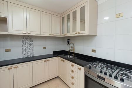 Casa de condomínio à venda com 55m², 2 quartos e 2 vagas Casa de condomínio à venda com 55m², 2 quartos e 2 vagasCozinha