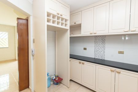 Casa de condomínio à venda com 55m², 2 quartos e 2 vagas Casa de condomínio à venda com 55m², 2 quartos e 2 vagasCozinha