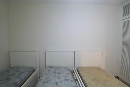 Apartamento para alugar com 93m², 4 quartos e 1 vaga Apartamento para alugar com 93m², 4 quartos e 1 vagaQuarto