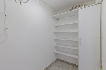 Apartamento para alugar com 120m², 2 quartos e 1 vaga Apartamento para alugar com 120m², 2 quartos e 1 vagaQuarto de Serviço