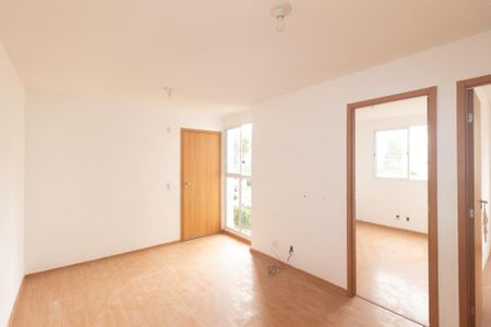 Sala de apartamento para alugar com 2 quartos, 43m² em Cosmos, Rio de Janeiro