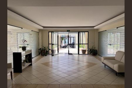 Apartamento para alugar com 67m², 2 quartos e 1 vagaHall de entrada