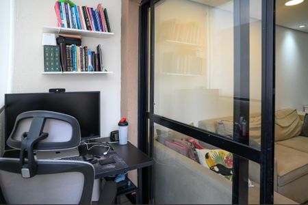 Apartamento para alugar com 67m², 2 quartos e 1 vagaVaranda