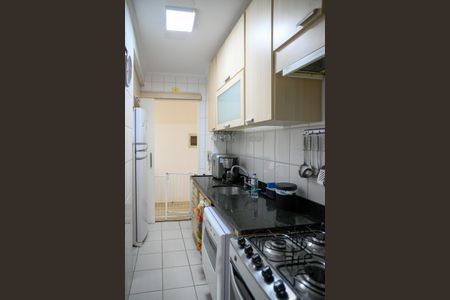 Apartamento para alugar com 67m², 2 quartos e 1 vagaCozinha