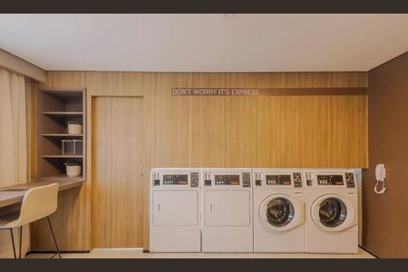 Studio à venda com 27m², 1 quarto e sem vagaÁrea comum