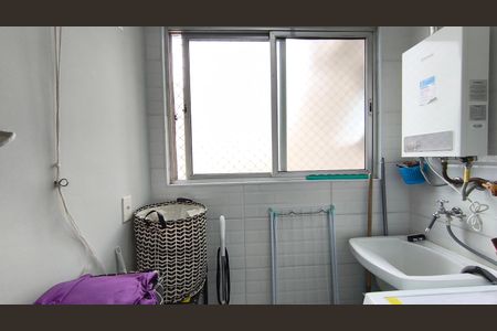 Apartamento à venda com 63m², 3 quartos e 1 vagaÁrea de Serviço
