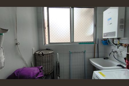Apartamento à venda com 63m², 3 quartos e 1 vagaÁrea de Serviço
