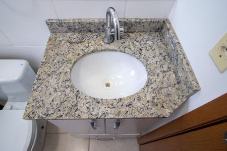 Apartamento para alugar com 50m², 2 quartos e 1 vagaBanheiro 