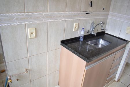 Apartamento para alugar com 45m², 2 quartos e 1 vagaCozinha - Armários