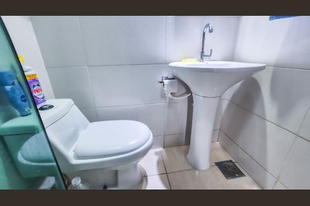 Apartamento à venda com 82m², 2 quartos e 1 vagaBanheiro Quarto 2