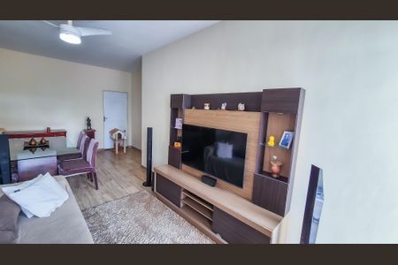 Apartamento à venda com 82m², 2 quartos e 1 vagaSala
