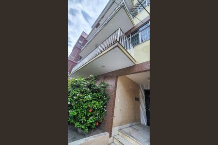 Apartamento à venda com 82m², 2 quartos e 1 vagaFrente do Prédio 