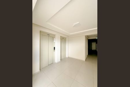 Apartamento para alugar com 68m², 1 quarto e 1 vagaHall social