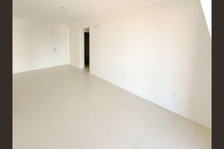Apartamento para alugar com 68m², 1 quarto e 1 vagaSala