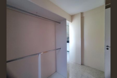 Apartamento para alugar com 96m², 4 quartos e 2 vagas Apartamento para alugar com 96m², 4 quartos e 2 vagasQuarto 2
