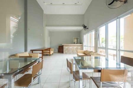 Apartamento para alugar com 96m², 4 quartos e 2 vagas Apartamento para alugar com 96m², 4 quartos e 2 vagasÁrea comum