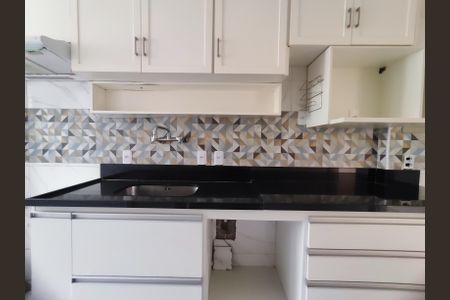 Apartamento para alugar com 96m², 4 quartos e 2 vagas Apartamento para alugar com 96m², 4 quartos e 2 vagasCozinha