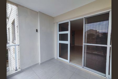 Apartamento para alugar com 96m², 4 quartos e 2 vagas Apartamento para alugar com 96m², 4 quartos e 2 vagasVaranda