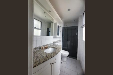 Apartamento para alugar com 96m², 4 quartos e 2 vagas Apartamento para alugar com 96m², 4 quartos e 2 vagasBanheiro da Suíte 2