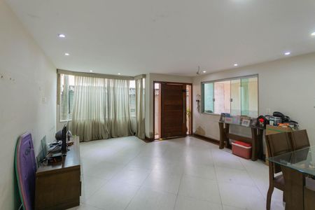 Sala de casa à venda com 3 quartos, 220m² em Andaraí, Rio de Janeiro
