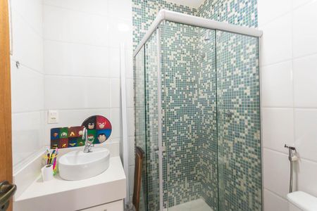 Casa à venda com 220m², 3 quartos e 2 vagasBanheiro Suíte 1 