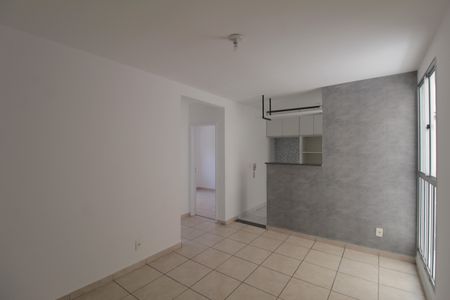 Sala de apartamento para alugar com 2 quartos, 51m² em Planalto, Belo Horizonte