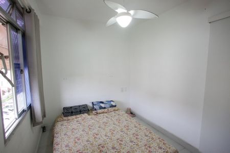 Quarto 1 de apartamento para alugar com 2 quartos, 50m² em Taquara, Rio de Janeiro