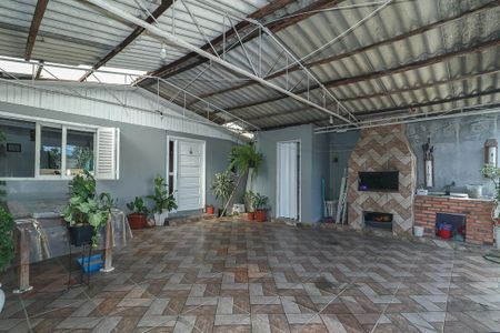 Casa à venda com 300m², 3 quartos e 2 vagasEspaço Churrasqueira