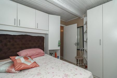 Casa à venda com 300m², 3 quartos e 2 vagasQuarto