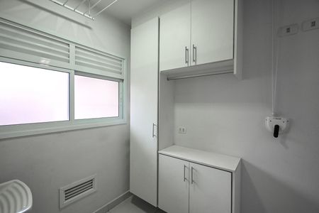 Apartamento à venda com 141m², 3 quartos e 3 vagasÁrea de Serviço 