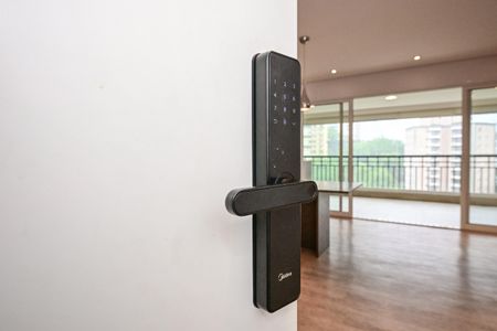 Apartamento à venda com 141m², 3 quartos e 3 vagasFechadura Eletrônica