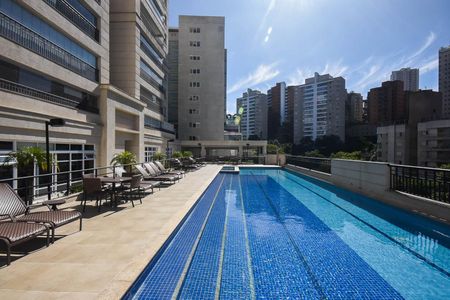 Apartamento à venda com 141m², 3 quartos e 3 vagasPiscina