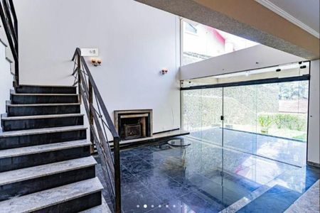 Casa à venda com 314m², 3 quartos e 2 vagas