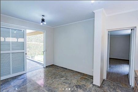Casa à venda com 314m², 3 quartos e 2 vagas