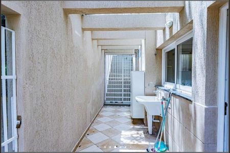 Casa à venda com 314m², 3 quartos e 2 vagas