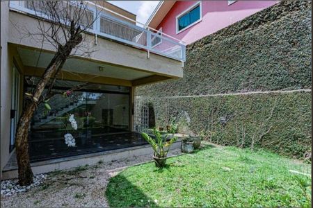 Casa à venda com 314m², 3 quartos e 2 vagas