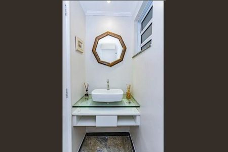 Casa à venda com 314m², 3 quartos e 2 vagas