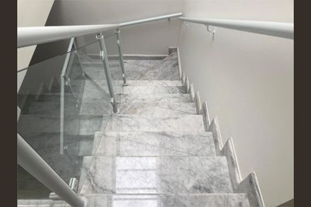 Casa à venda com 3 quartos, 116m² em Jardim Alzira, São Paulo