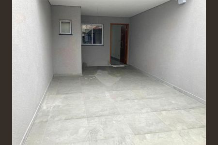 Casa à venda com 3 quartos, 116m² em Jardim Alzira, São Paulo