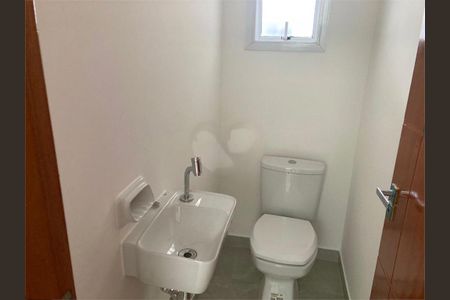 Casa à venda com 3 quartos, 116m² em Jardim Alzira, São Paulo