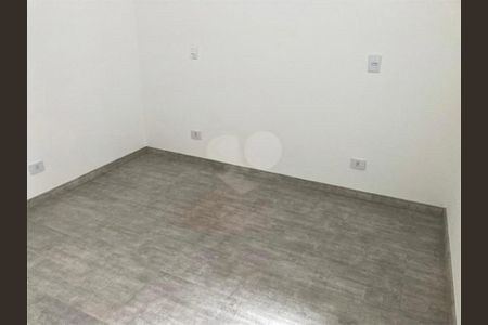 Casa à venda com 3 quartos, 116m² em Jardim Alzira, São Paulo