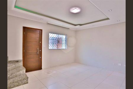 Casa à venda com 2 quartos, 73m² em Vila Dalila, São Paulo