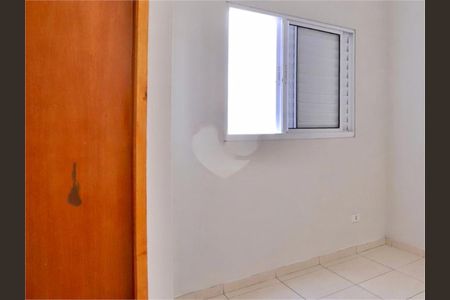 Casa à venda com 2 quartos, 73m² em Vila Dalila, São Paulo