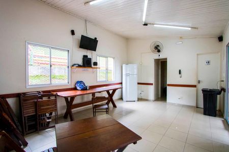 Apartamento para alugar com 49m², 2 quartos e 1 vagaÁrea comum - Salão de festas