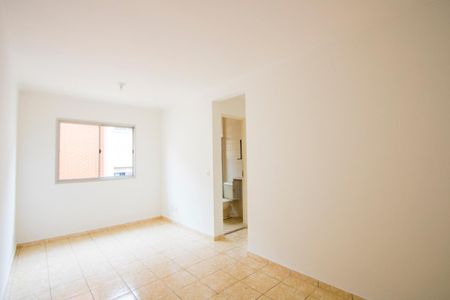 Sala de apartamento para alugar com 2 quartos, 49m² em Cidade São Jorge, Santo André